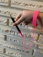Load image into Gallery viewer, ***NEW***Tweezer Holder for Lash Lift and Lash Extensions